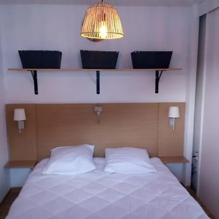 6 Pers Avec Piscine Apartment *
