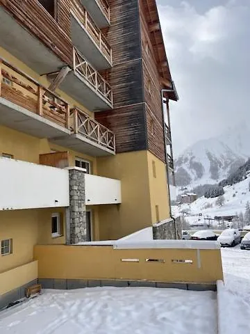 Apartment 6 Pers Avec Piscine Allos